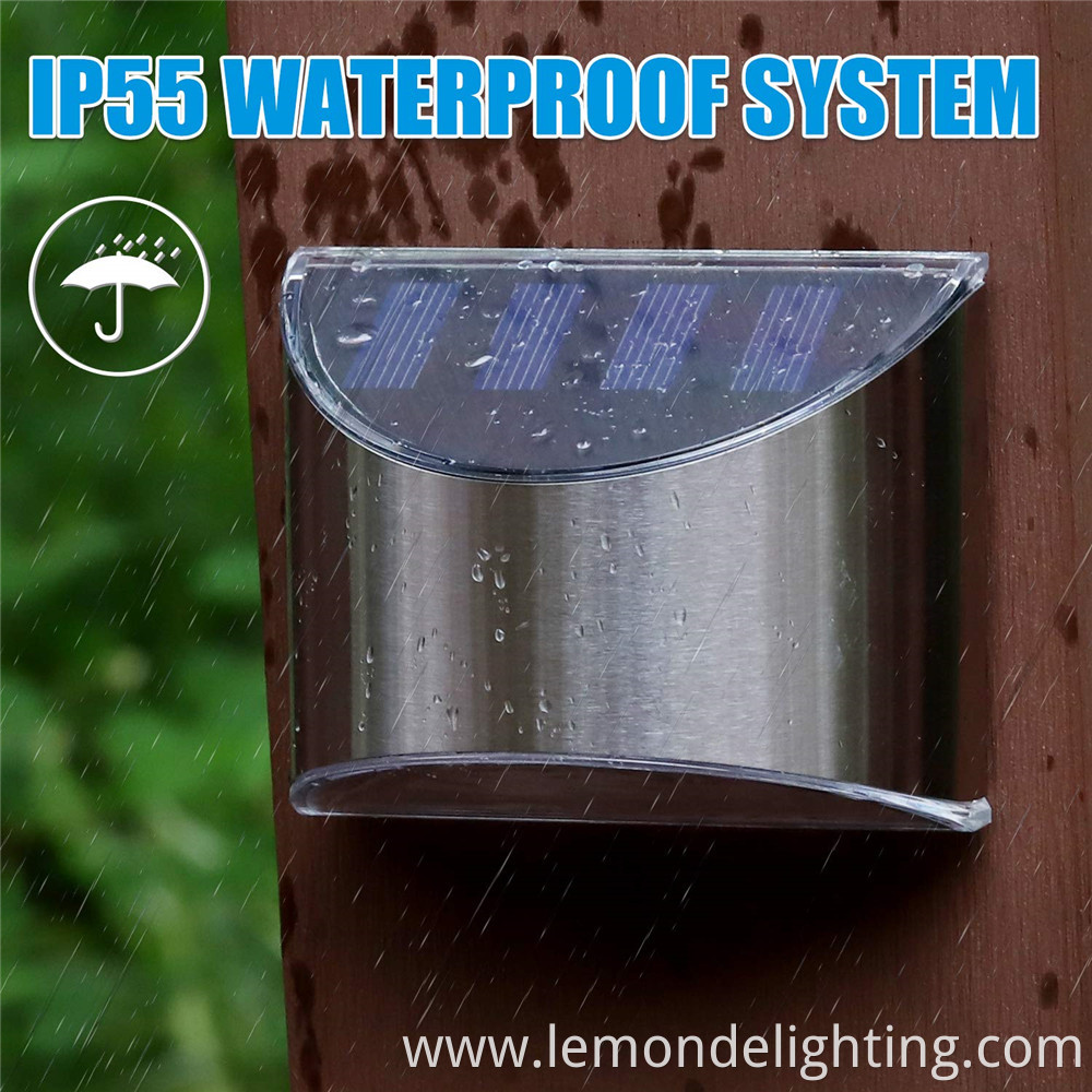  4-LED waterproof solar fence light